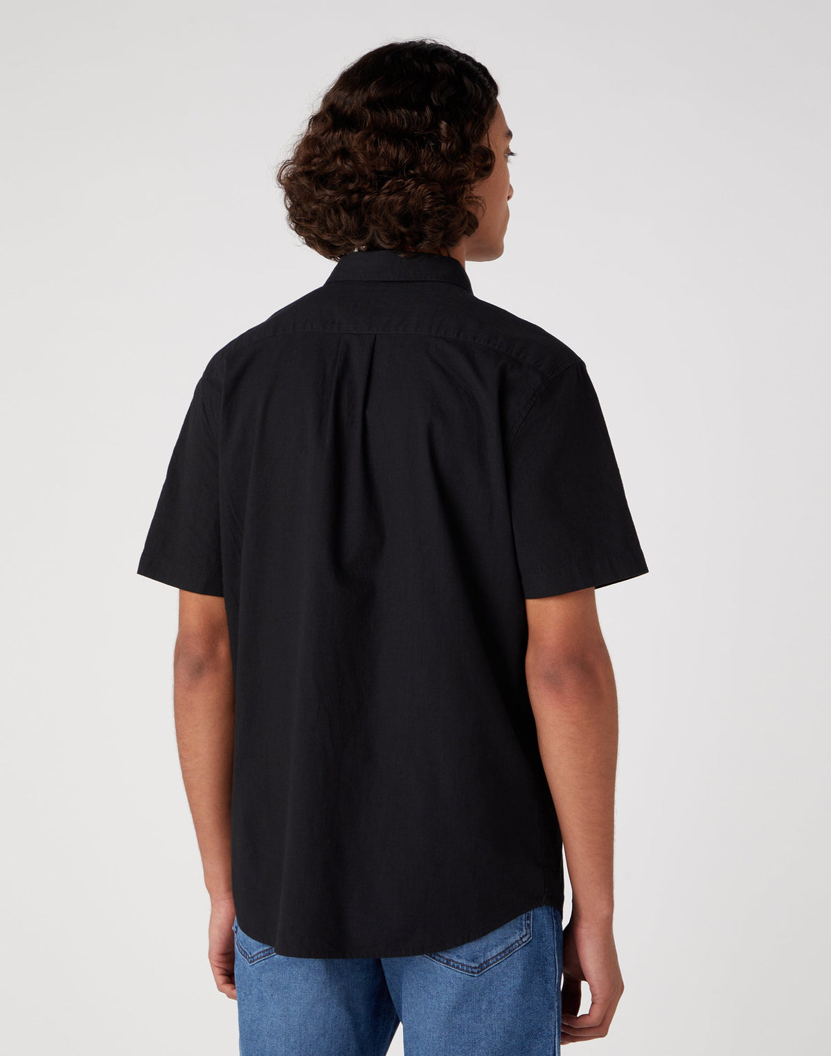 Short Sleeve One Pocket Shirt in Black