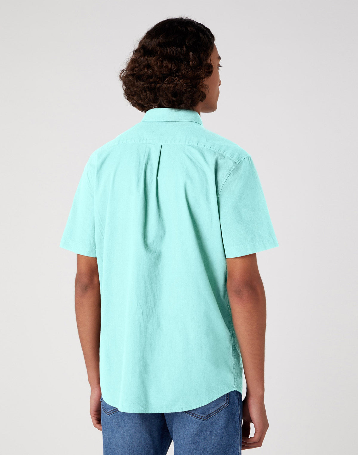 Short Sleeve One Pocket Shirt in Canal Blue